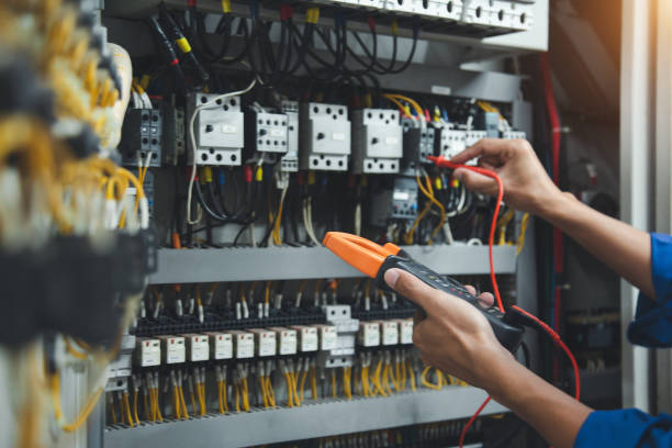 Best Circuit Breaker Repair  in Lake Holm, WA