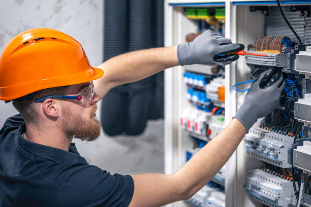 Best Electrician Near Me  in Lake Holm, WA